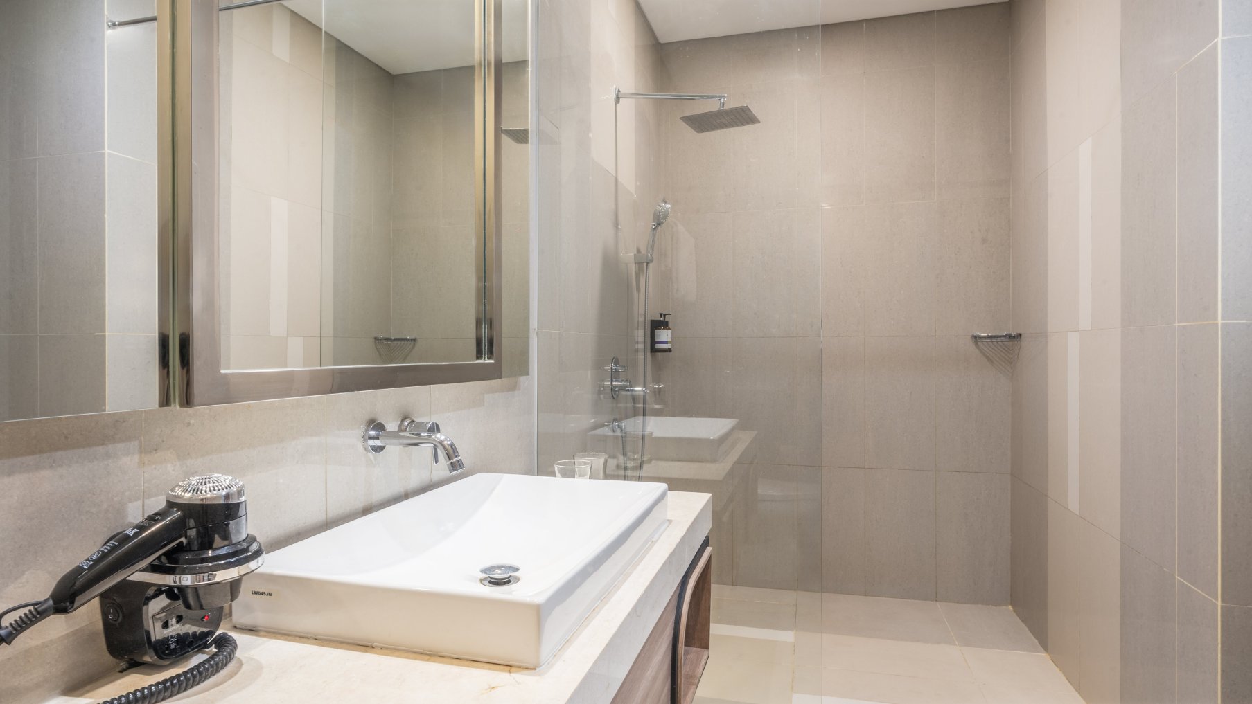 查亚普拉美居酒店-浴室