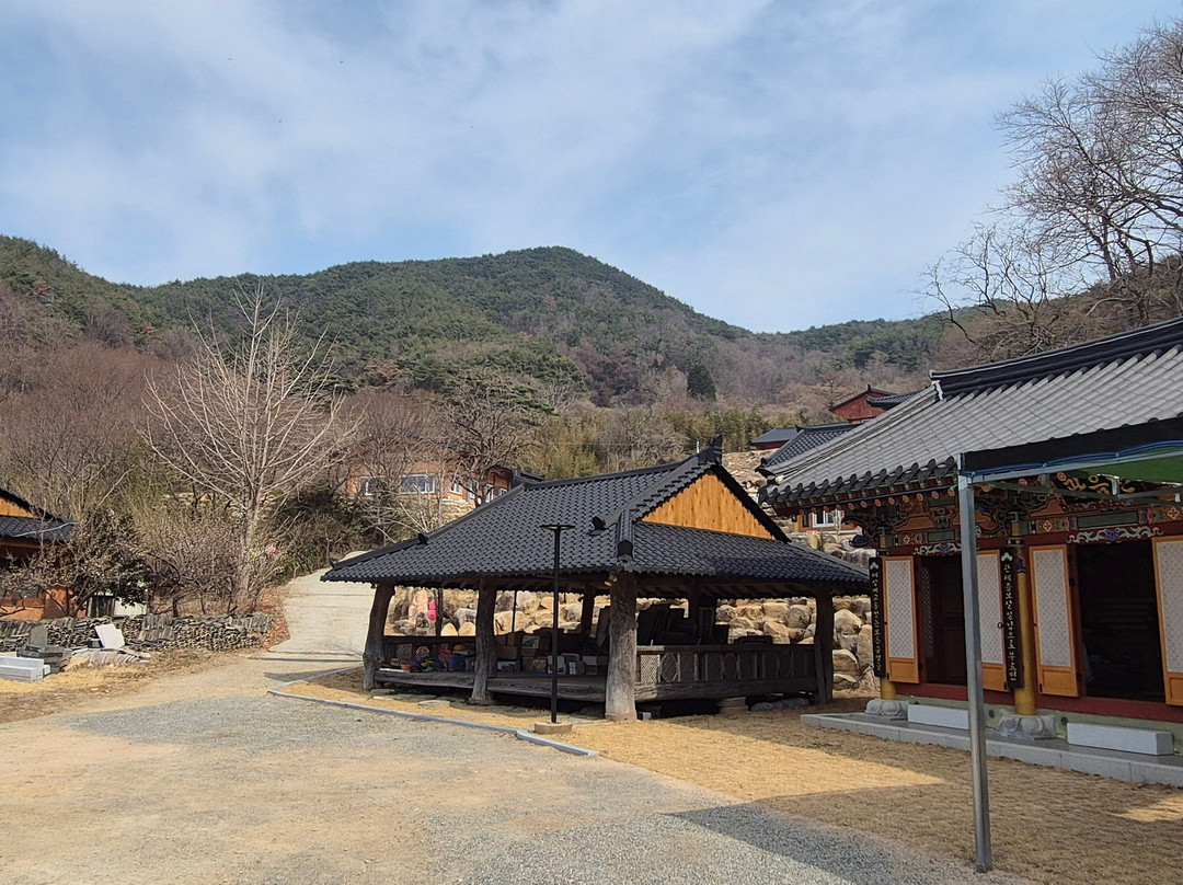 Yeo Yeo Jeong Sa-密阳市必去景点