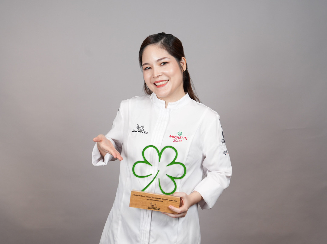 Nén Danang Restaurant