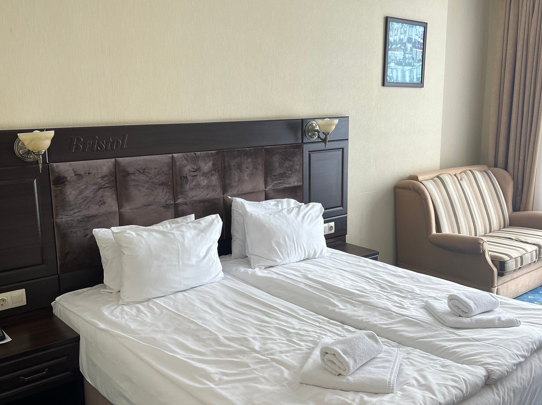 布里斯托酒店主图