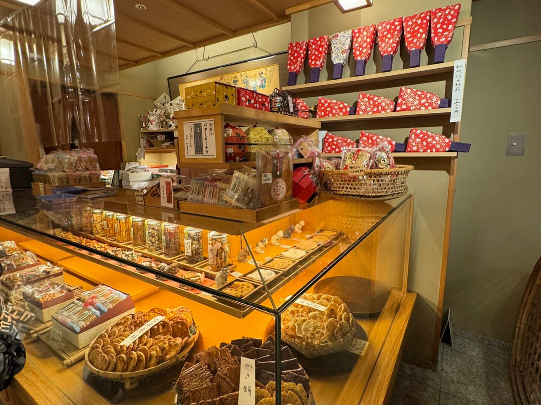Izumiya Main Shop-Asakusa必去景点