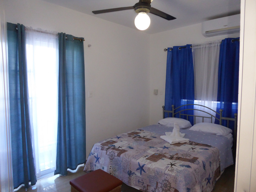 Cortlang Vacation Rentals主图