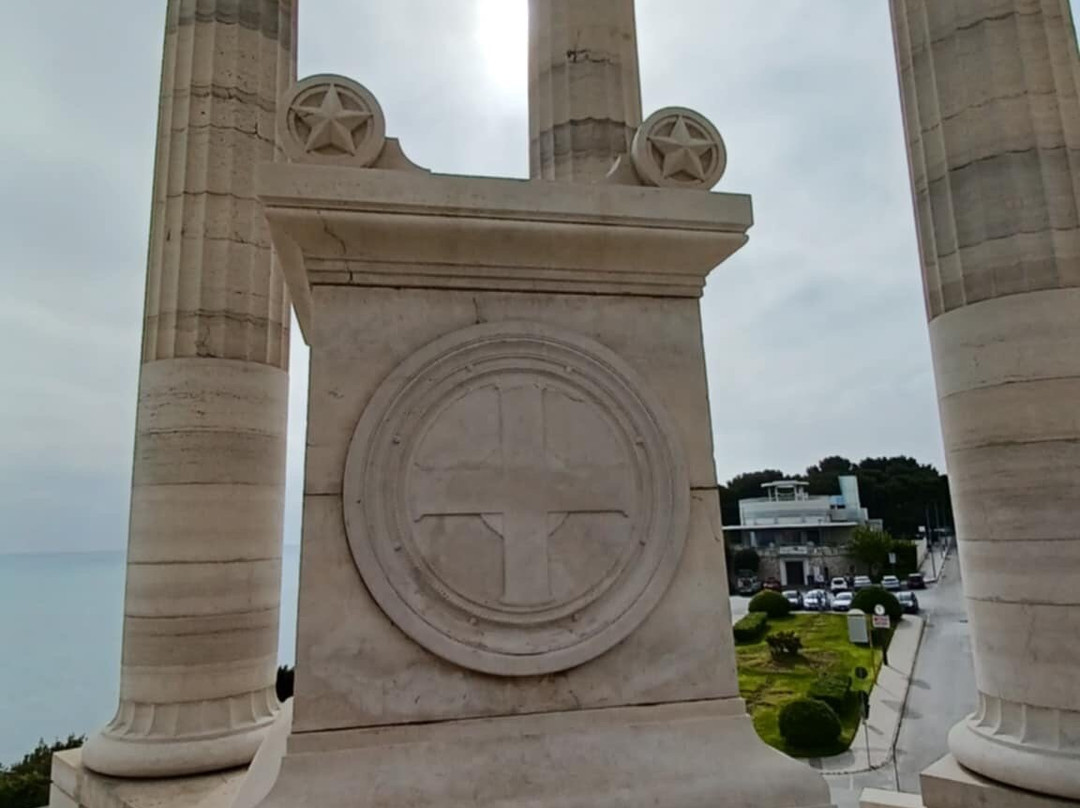 Monumento ai Caduti-安科纳必去景点