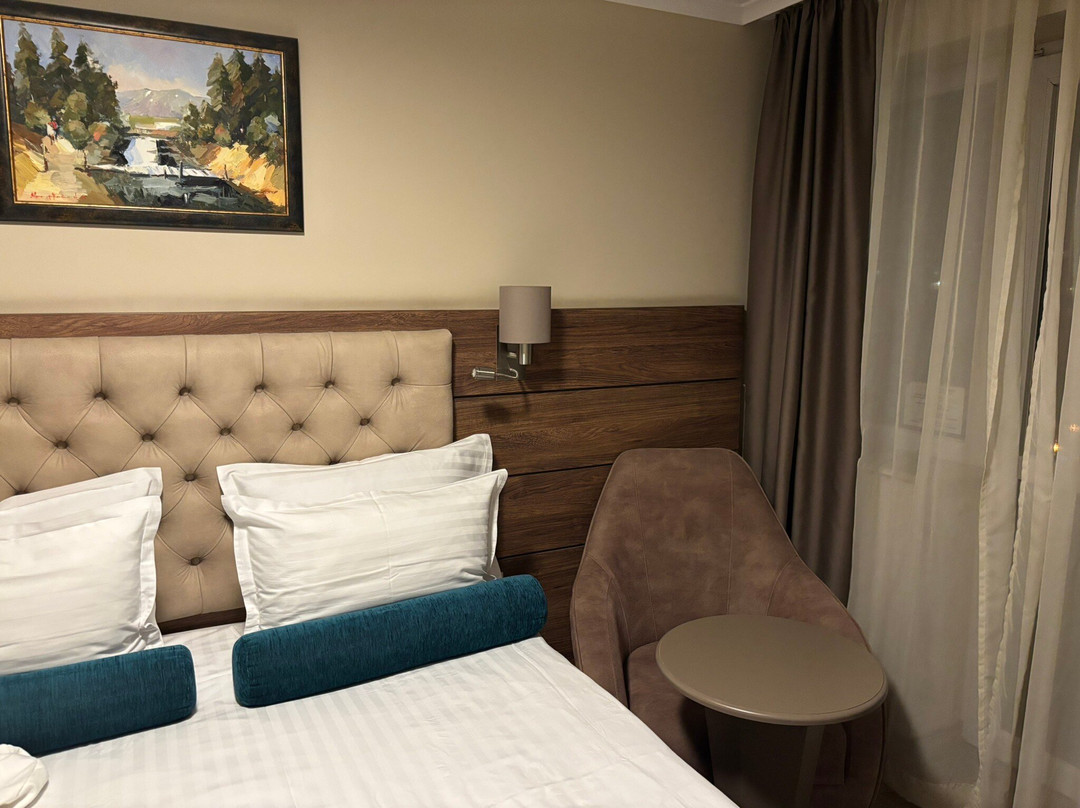 Hotel Cherno More主图