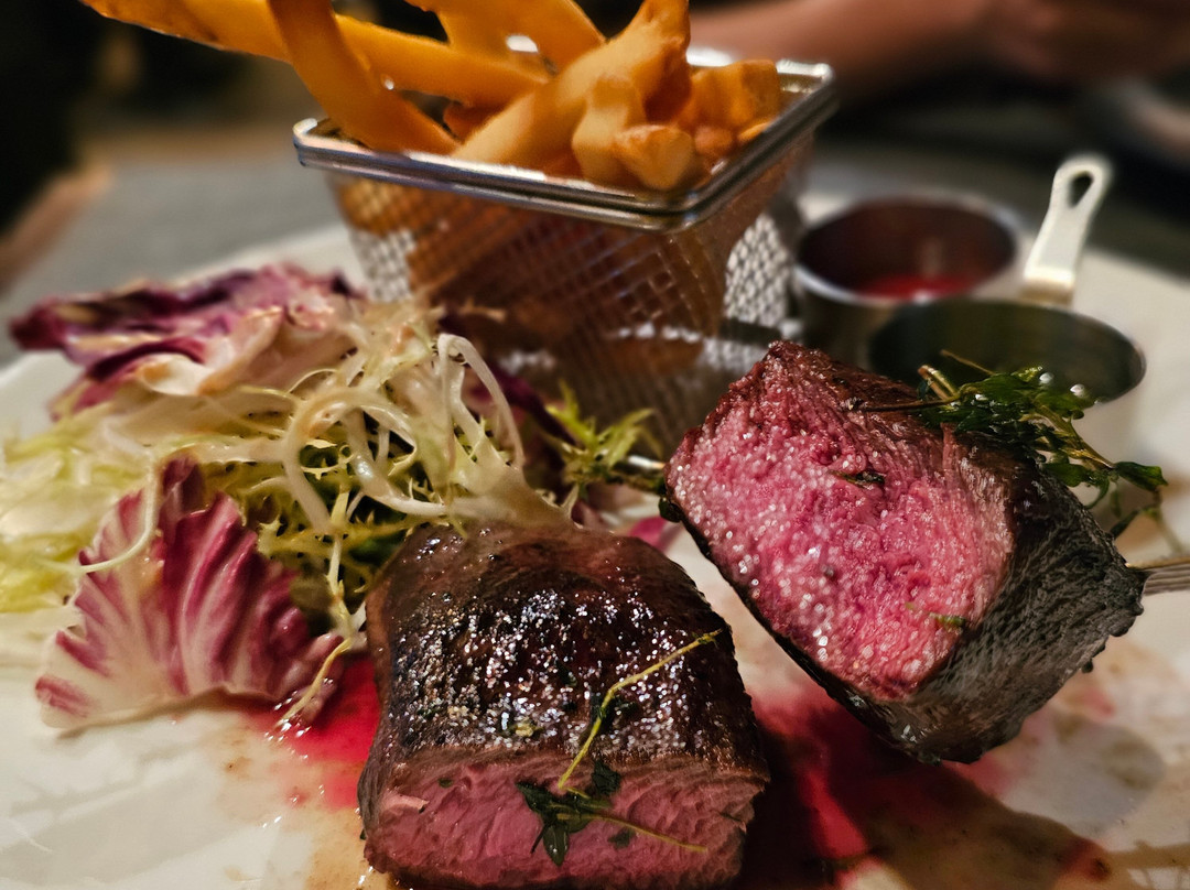 La Moo Moo’s Steak and Fries