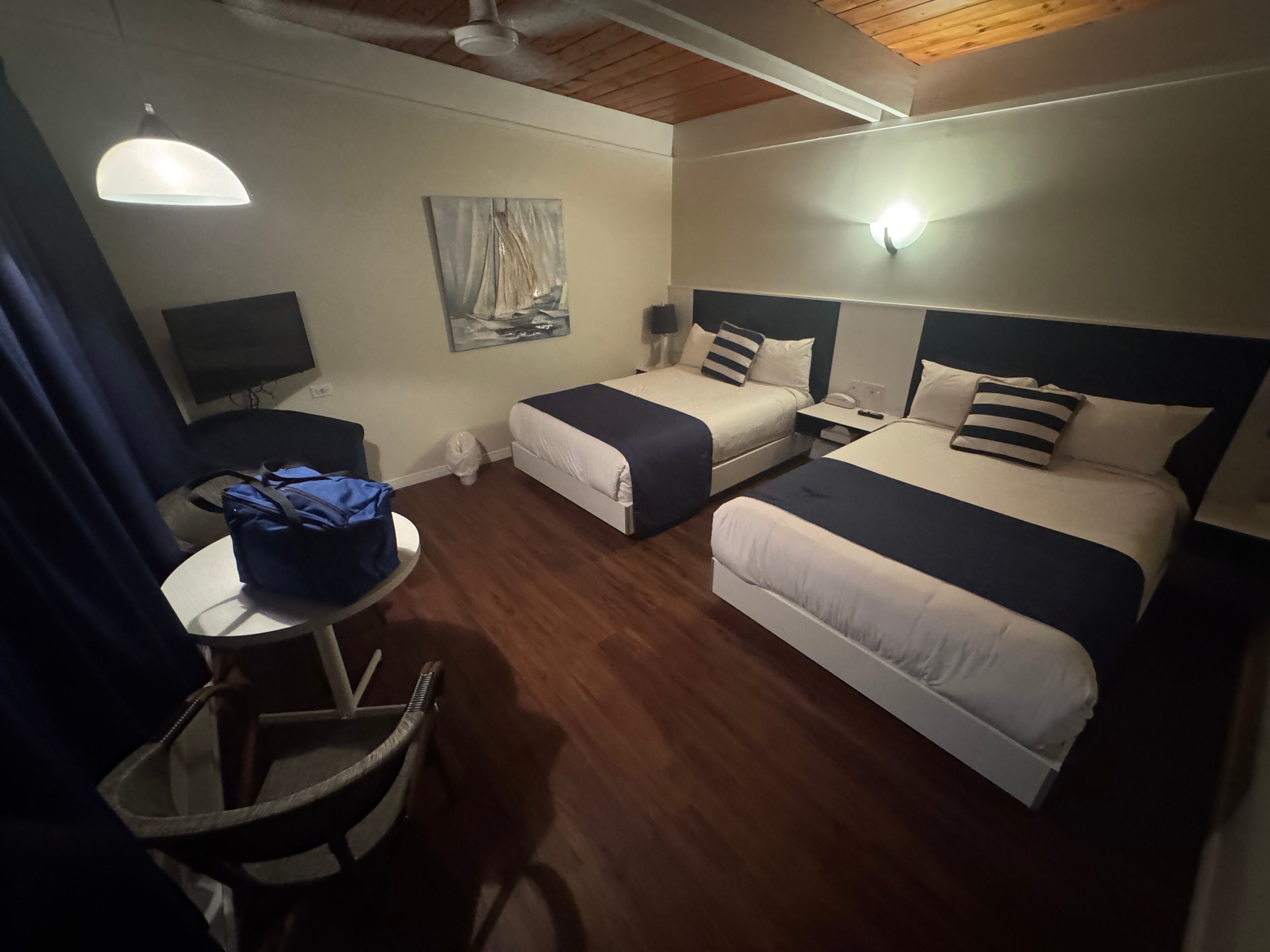 Motel La Marina-客卧