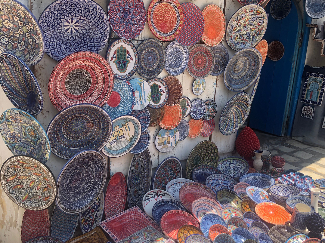 D'Art Lella Salha & Des métiers-蓝白小镇必去景点