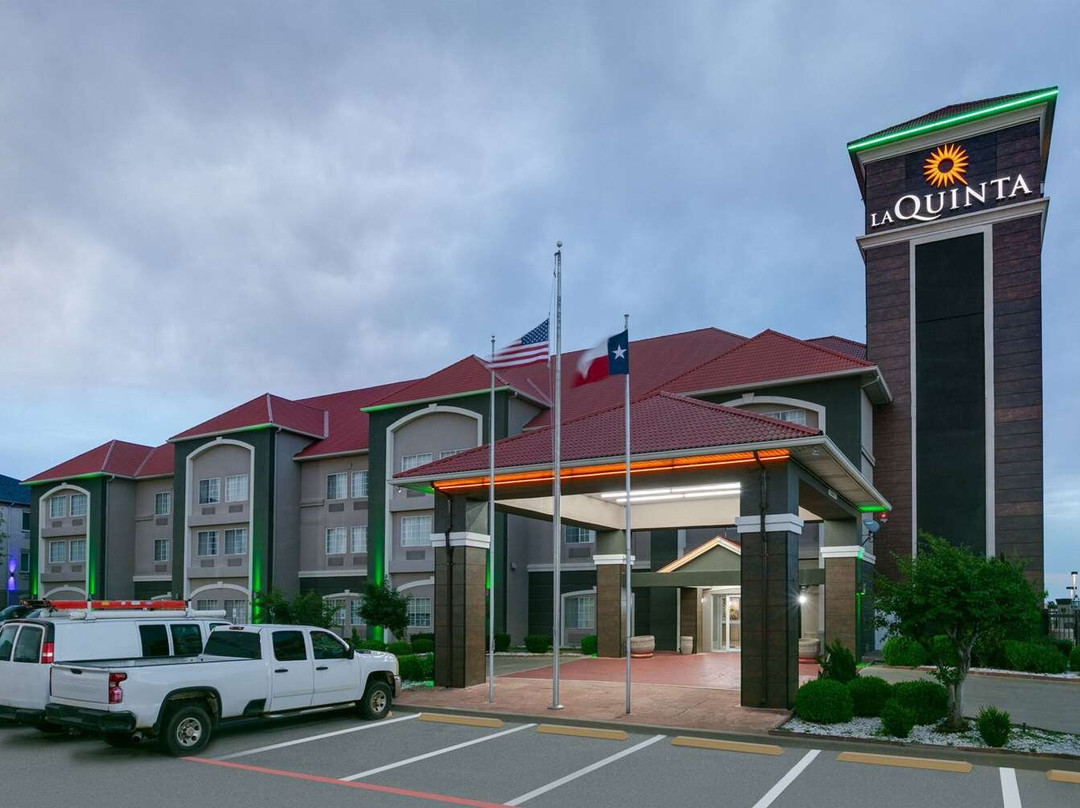 Willow Park酒店住宿-La Quinta Inn & Suites by Wyndham Weatherford