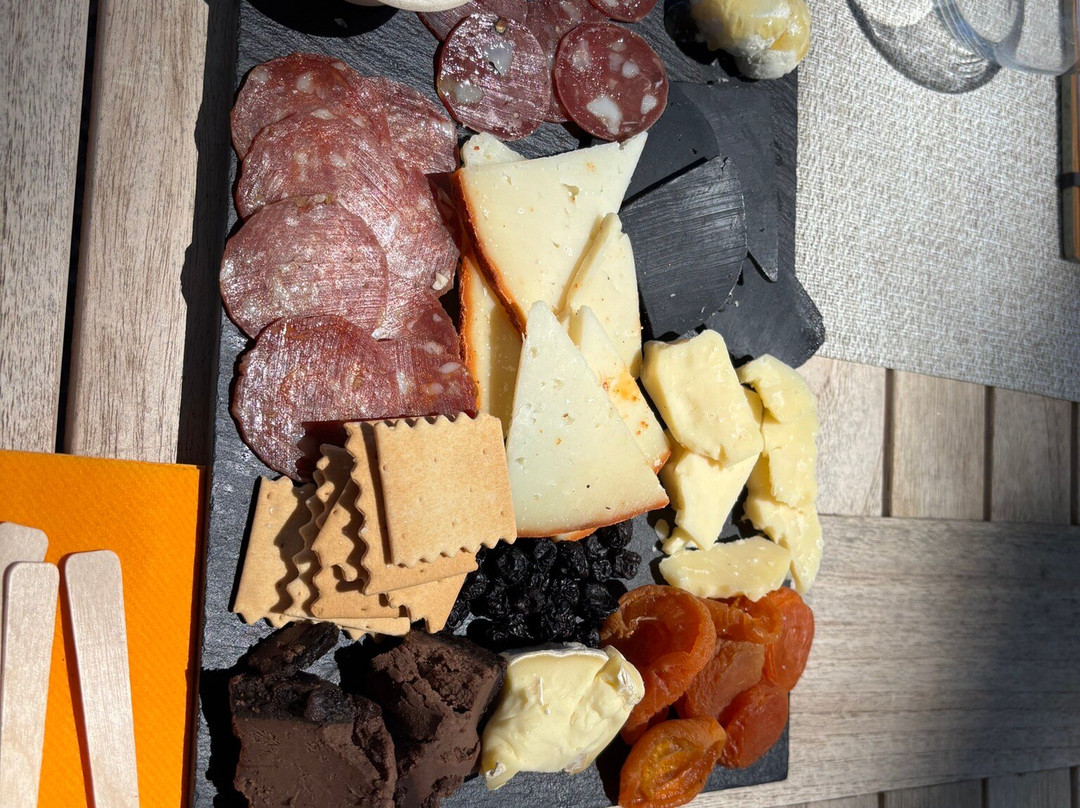 Jada Vineyard & Winery-帕索罗布尔斯必去景点