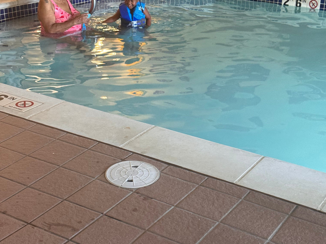 Drury Inn & Suites Evansville East主图