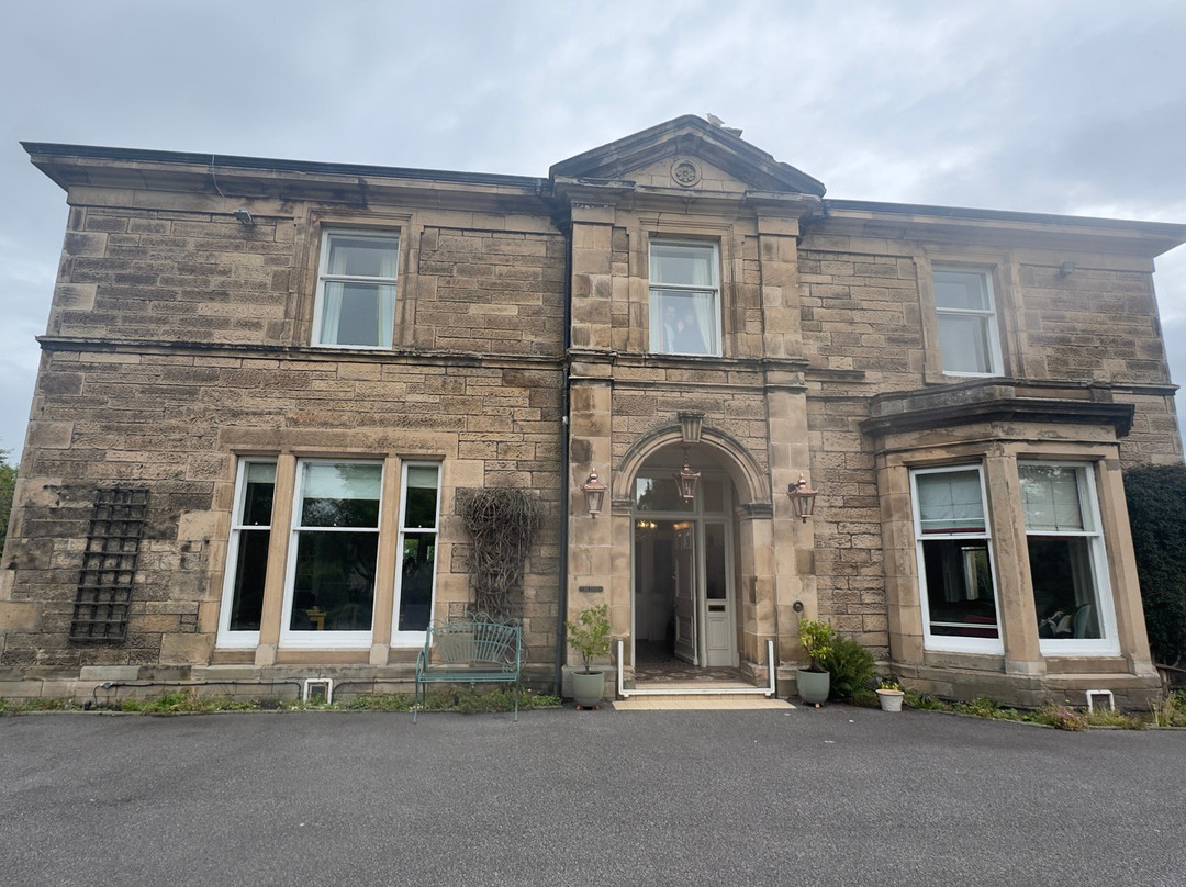 The Pines Guest House主图