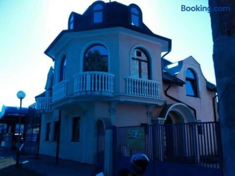Guest House Ćane Smestaj