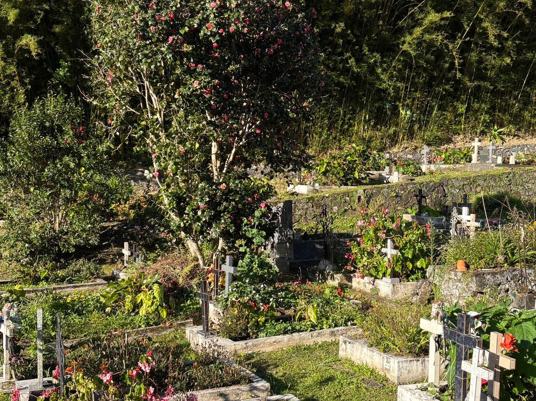 Cimetière Paysager de Hell-Bourg-埃勒堡必去景点