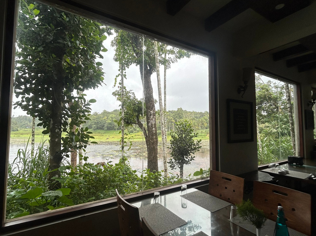 The Wave Lakeview Resort & Spa主图