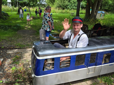 Mini Train des Marais-Saint-Martin-d'Aubigny必去景点