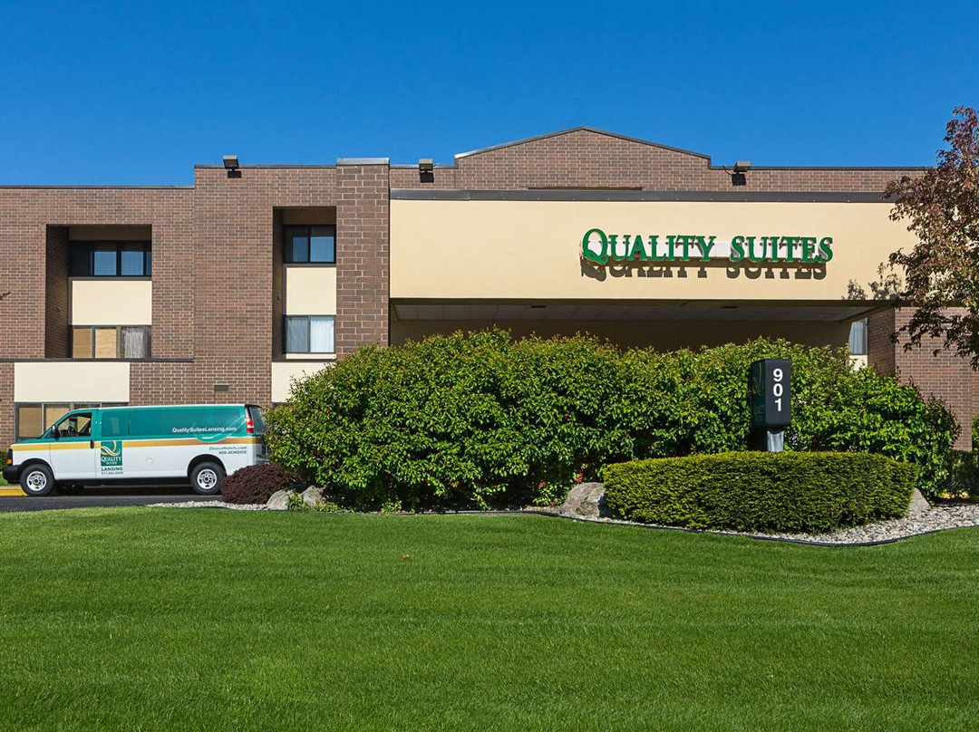 兰辛酒店住宿-品质套房酒店