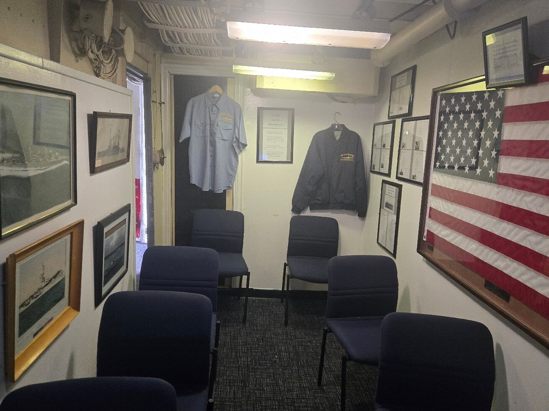 Naval Ship Museum Uss Edson Dd-946-贝城必去景点