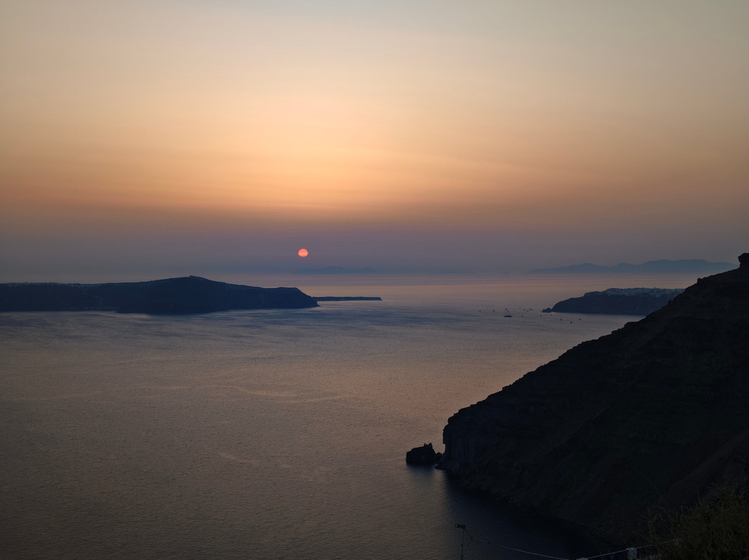 Van of Fame-圣托里尼必去景点