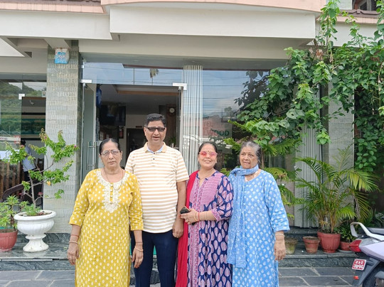 Hotel Sandalwood主图