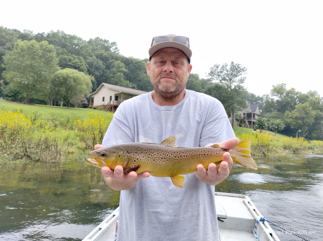 Cotter Trout Dock Guided Trout Fishing Tours-Cotter必去景点