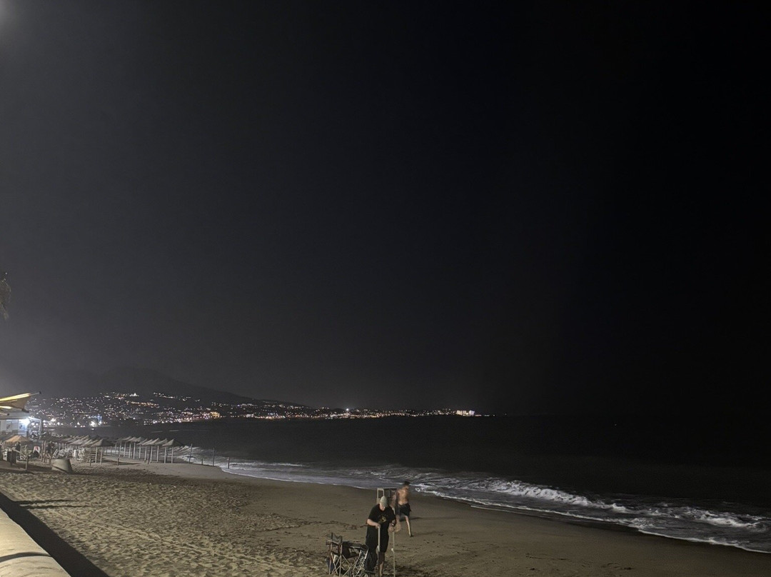 Playa de Fuengirola-福恩吉罗拉必去景点