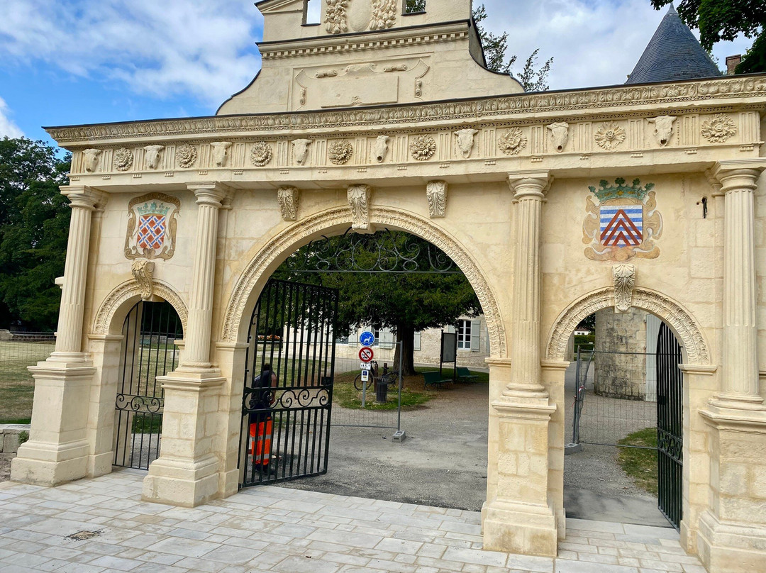 L’Eglise de Surgeres-Surgeres必去景点