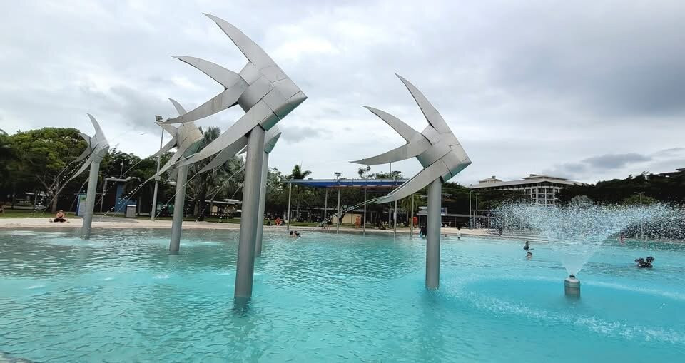 奎伊斯市雷吉斯公园酒店主图