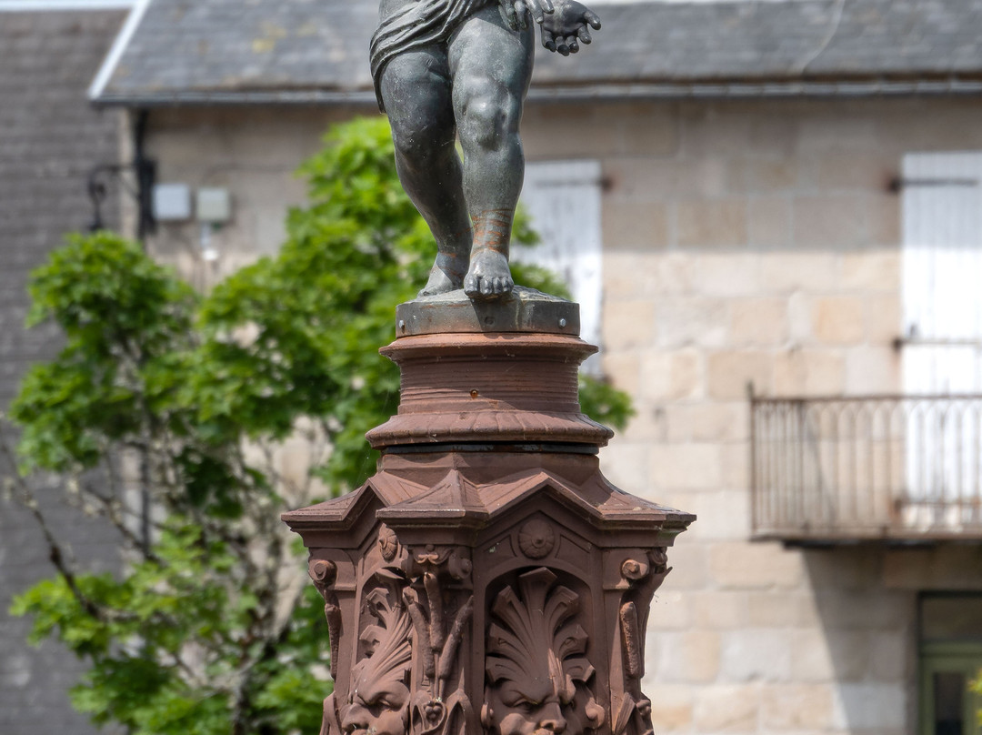 Fontaine Du Marchadial-Egletons必去景点