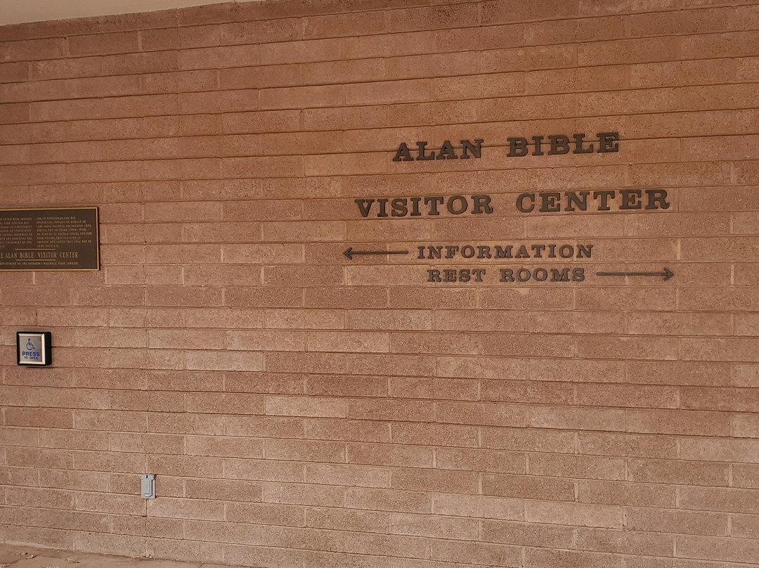 Lake Mead Visitor Center-博尔德城必去景点