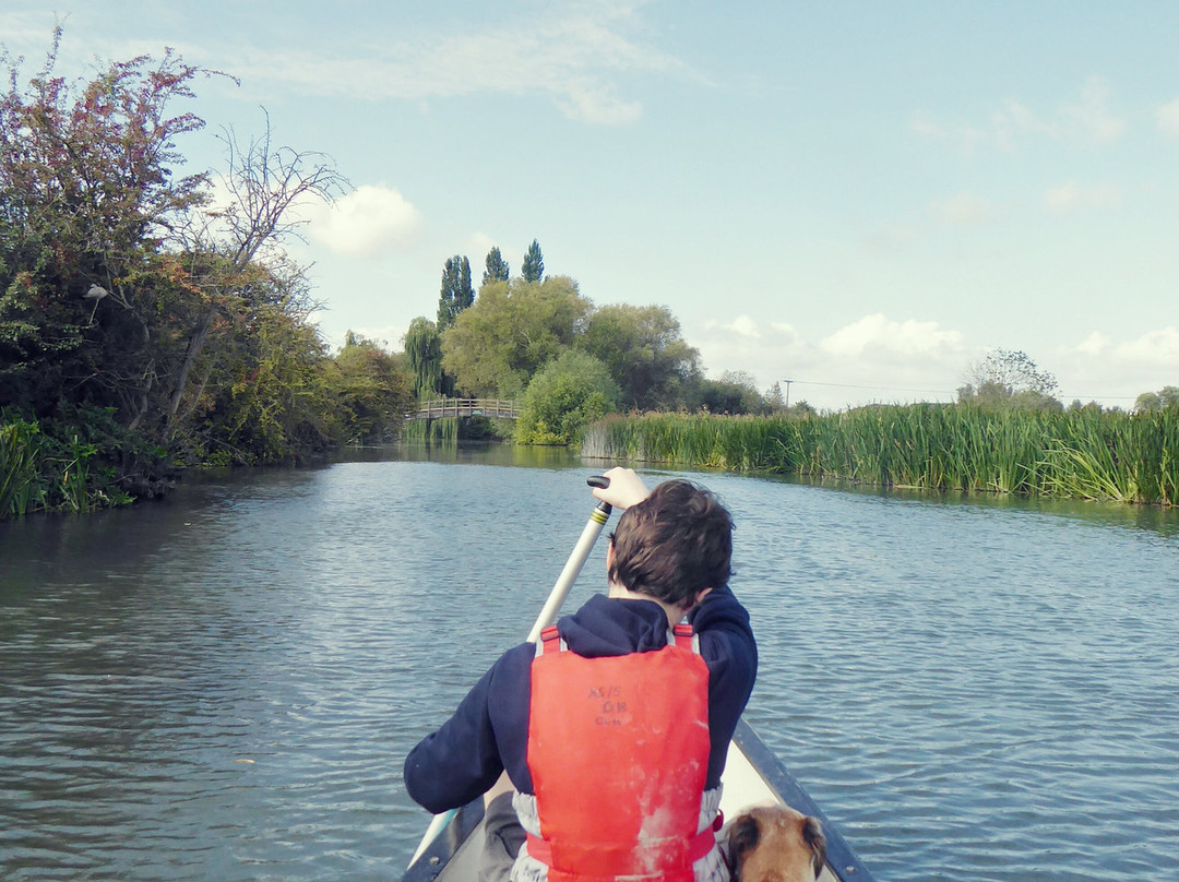 Cotswold Canoe Hire-莱奇莱德必去景点