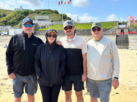 DDay 4 You - Magali Desquesne-巴约必去景点