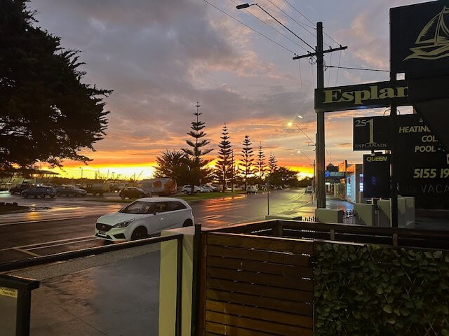 The Esplanade Motel主图