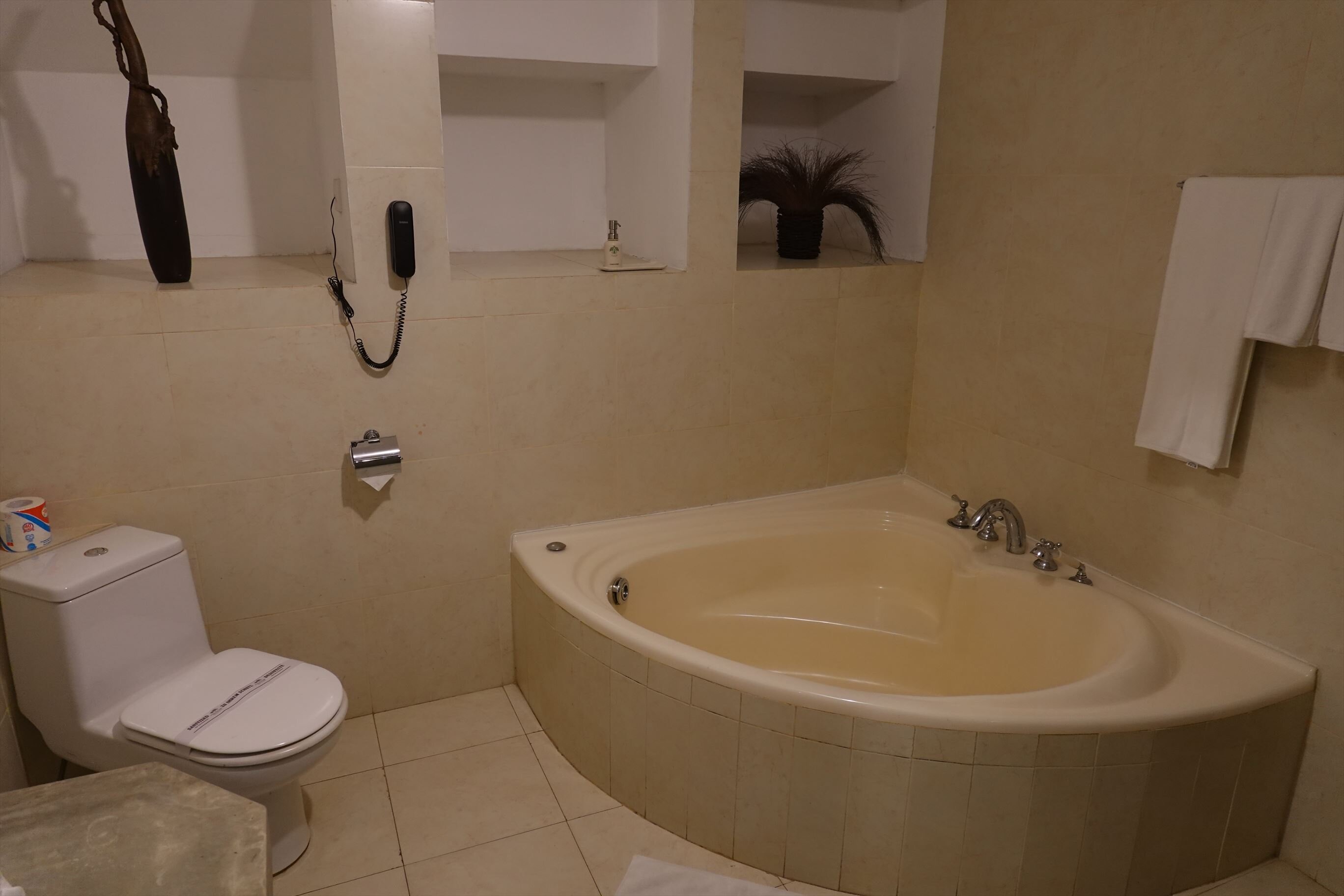 生命之树酒店-浴室