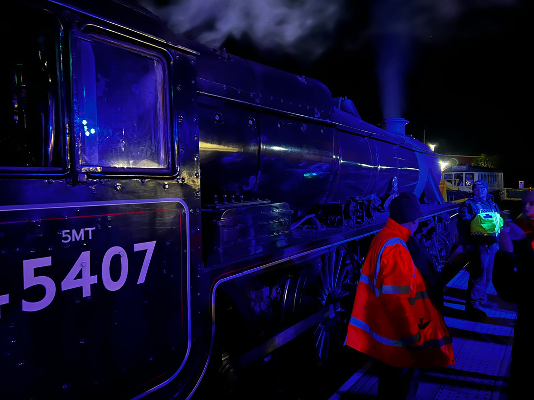 The Polar Express Train Ride at Wensleydale-Leeming Bar必去景点