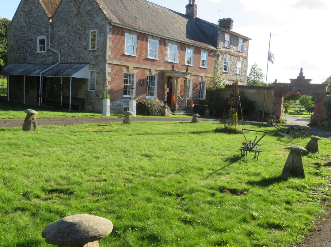 滚石庄园酒店主图