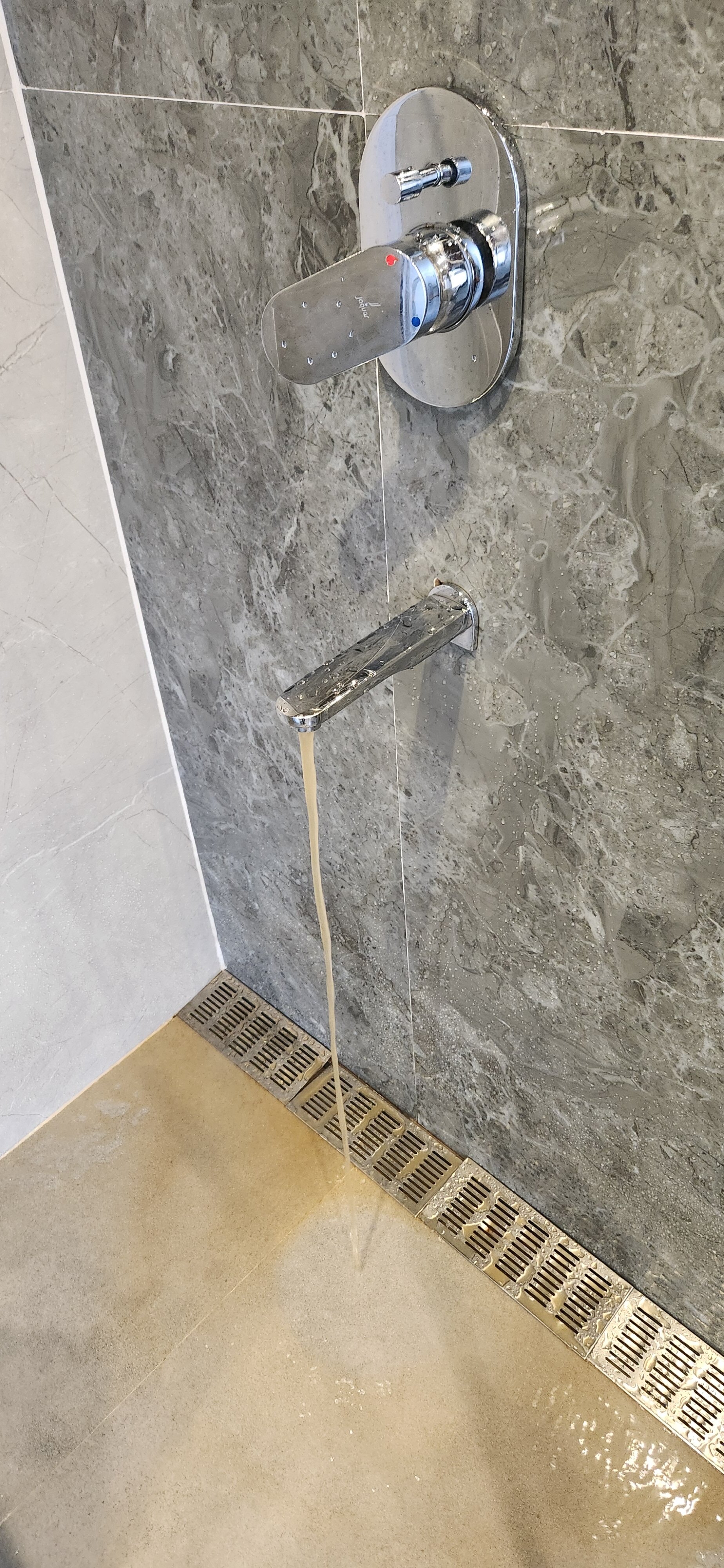 帕拉西奥德果阿酒店-官方