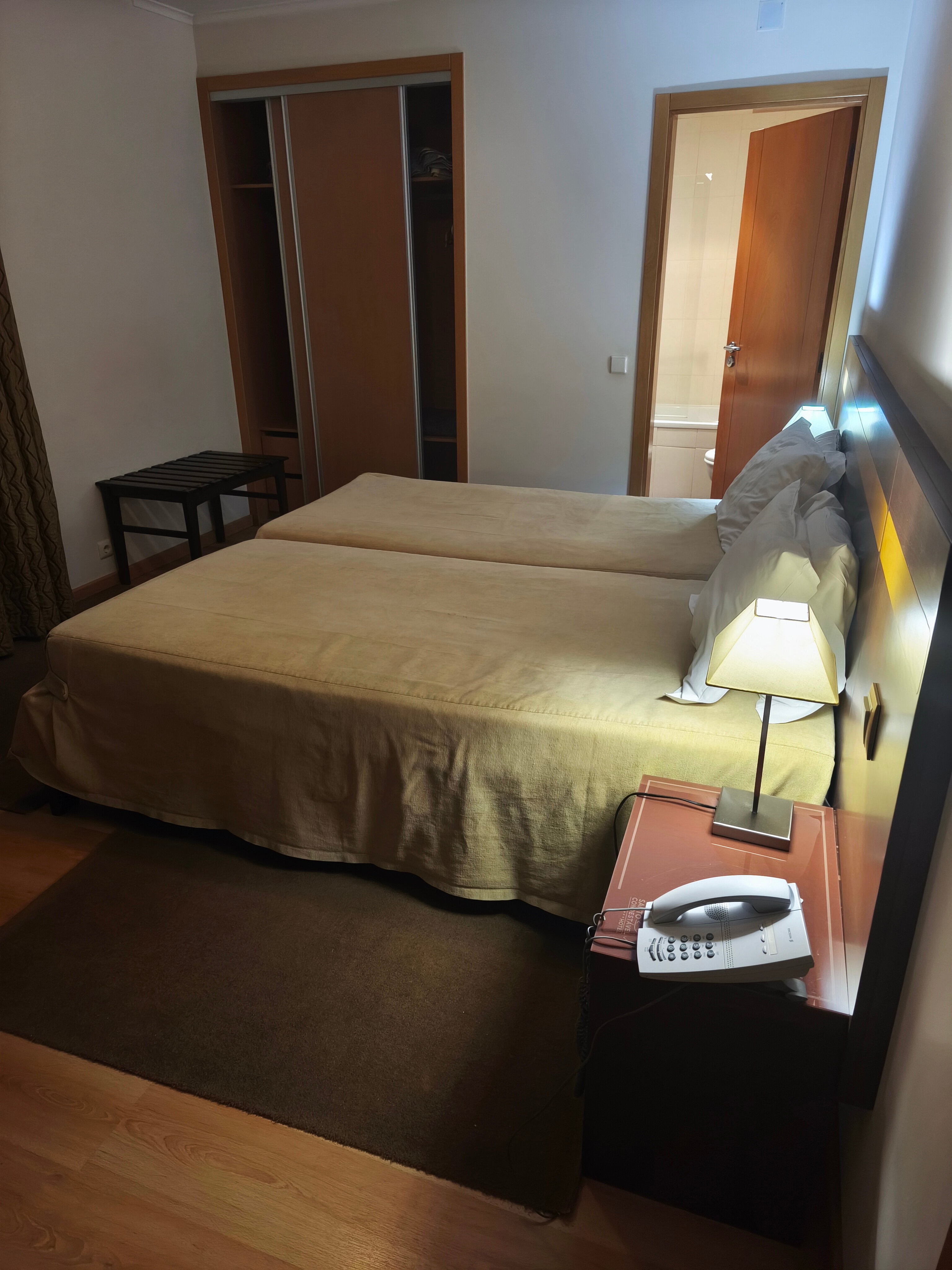 Hotel Santo Condestavel-官方