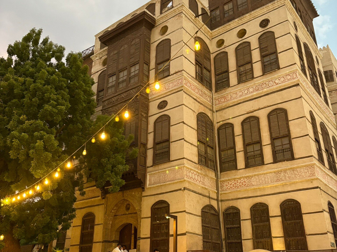 巴拉德-吉达必去景点