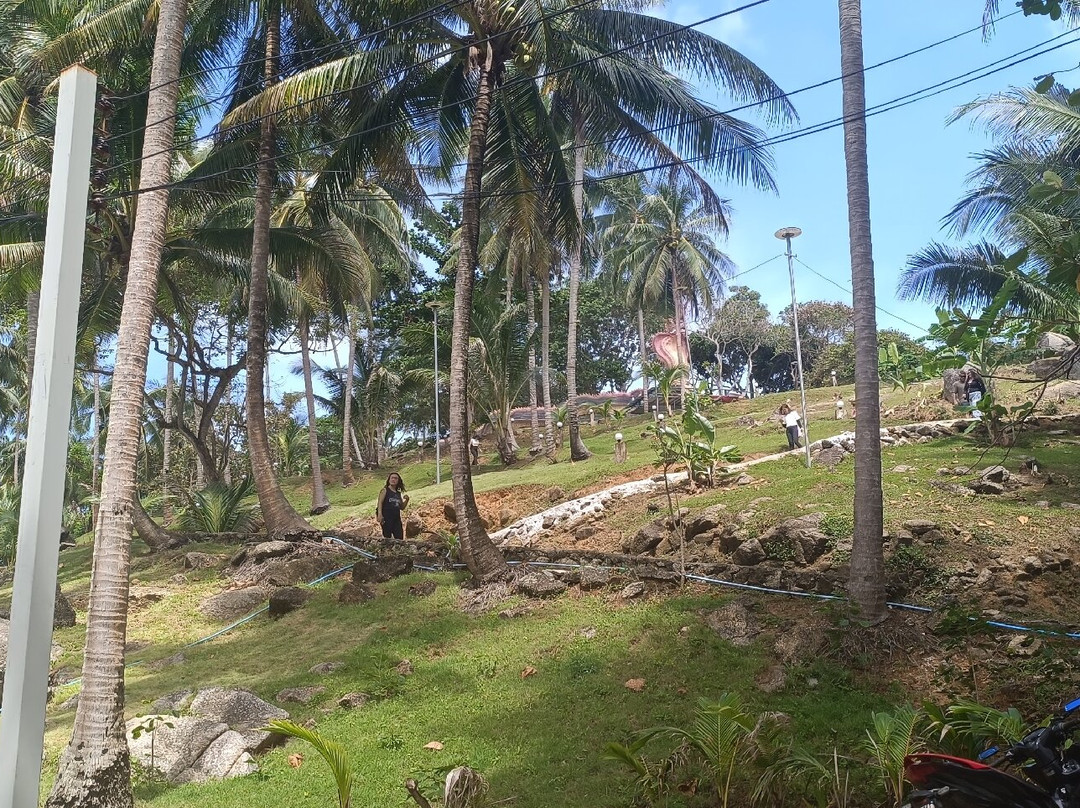 Nui Beach Phuket-卡伦必去景点