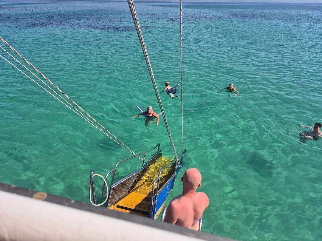 Siesta Boat Altinkum-阿勒腾库姆必去景点