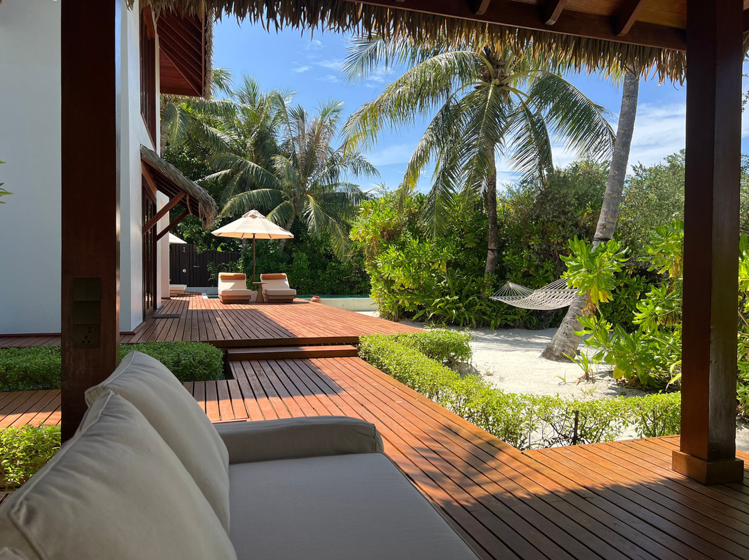 马尔代夫杜斯特塔尼主图