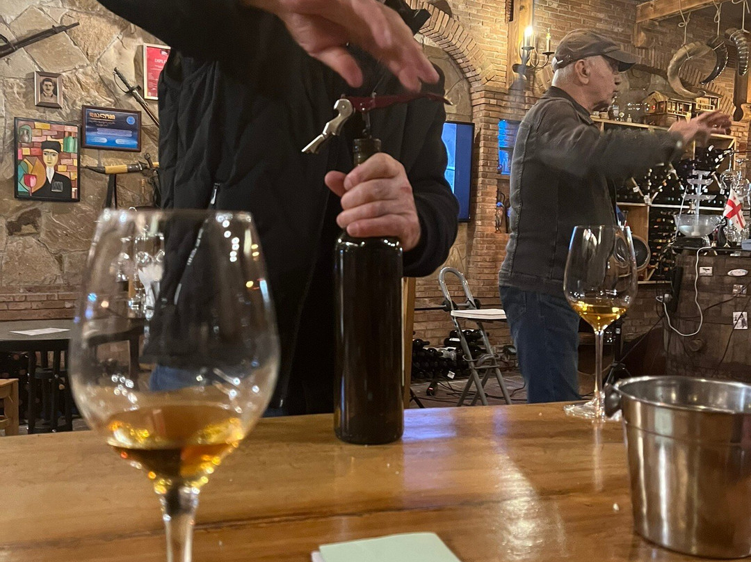 Vazha Davitadze's Winemaking and Wine Cellar-巴统必去景点