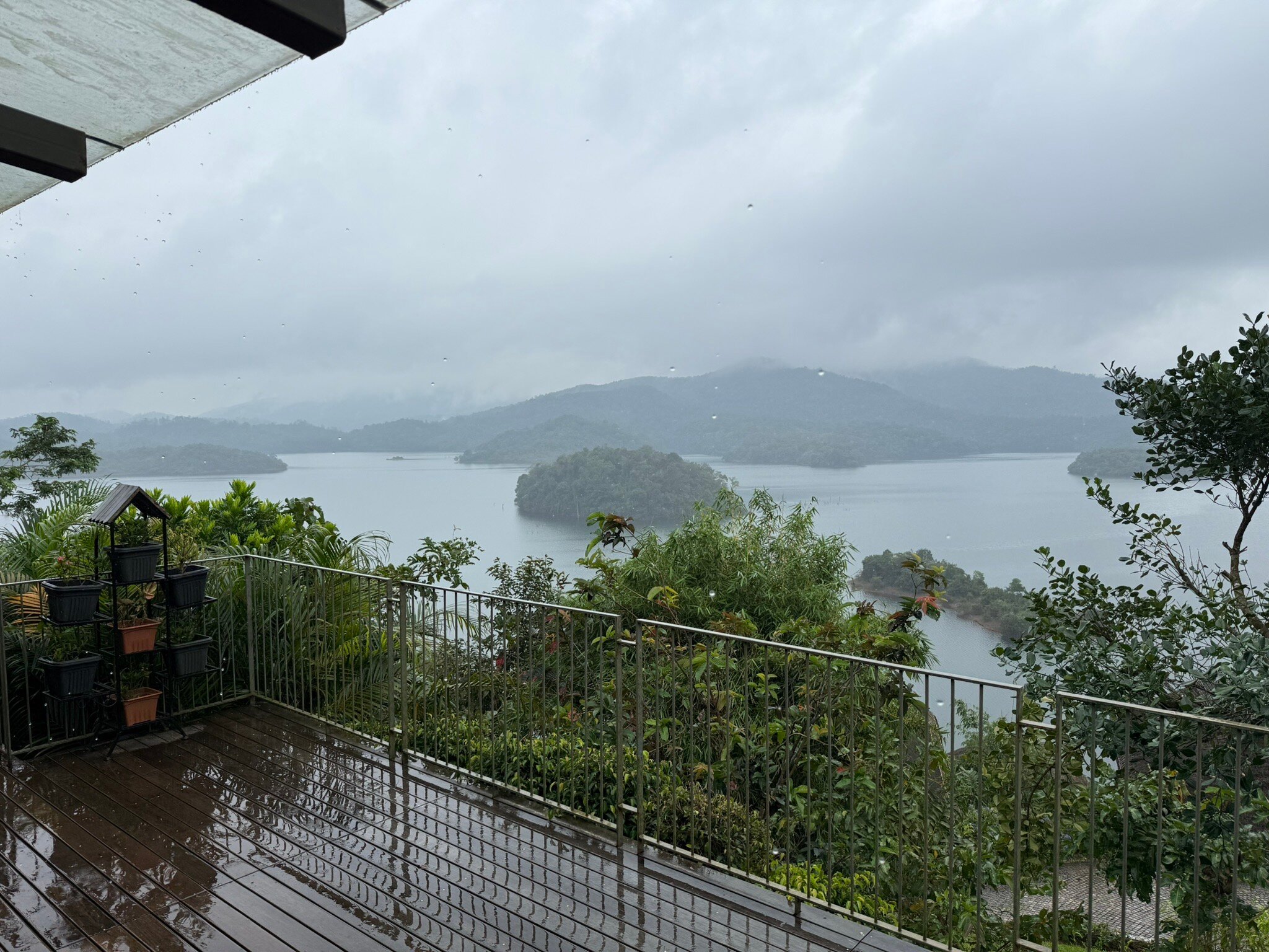 Mountain Shadows Resort, Wayanad-官方