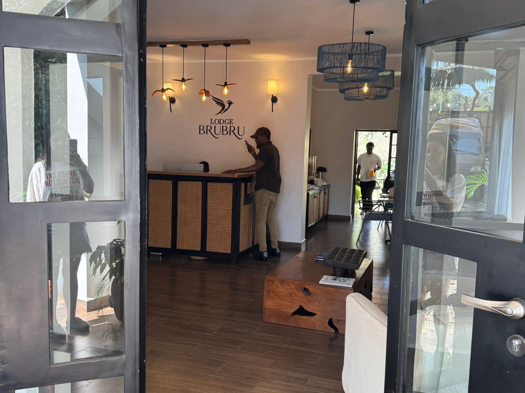 Brubru Lodge主图