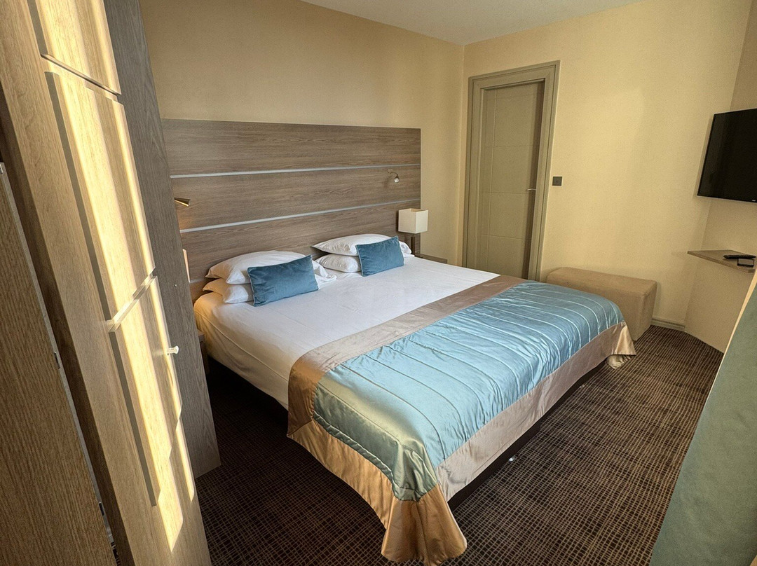 布里斯托尔酒店主图