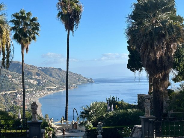 阿什比酒店-官方