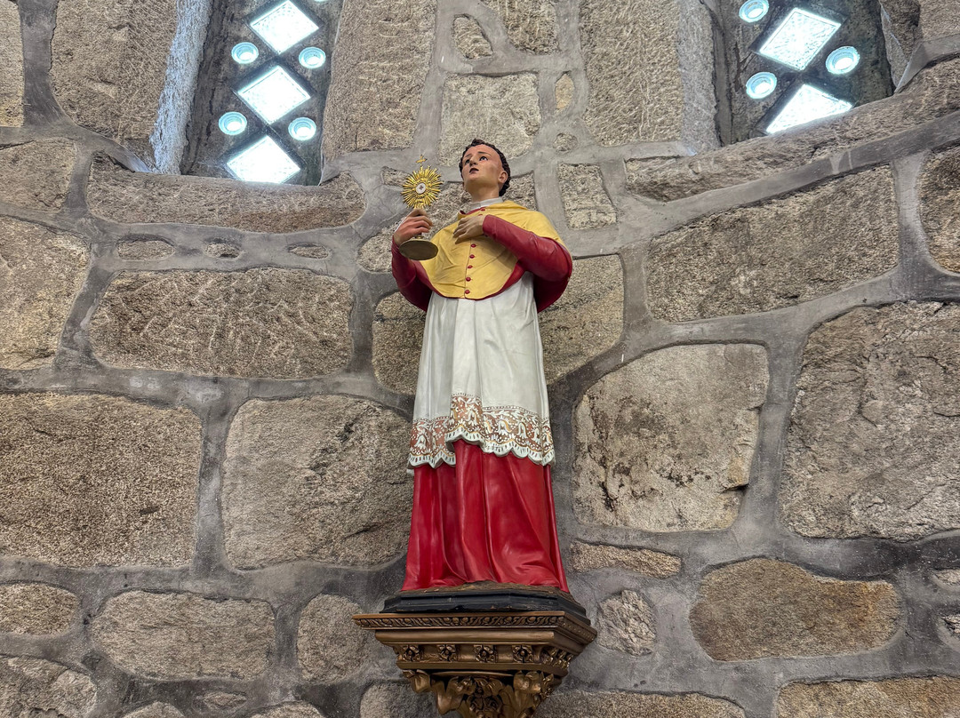 Iglesia de Vera Cruz-O Carballino必去景点