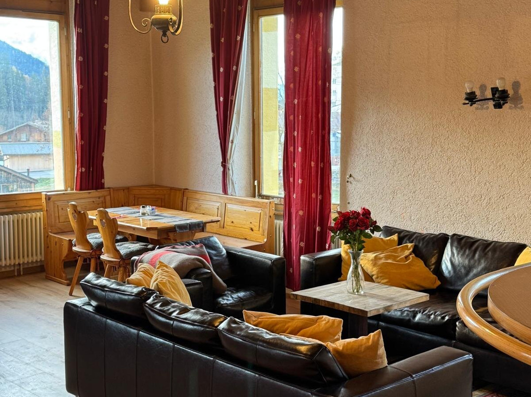 Hotel Restaurant La Tour D'Ai主图