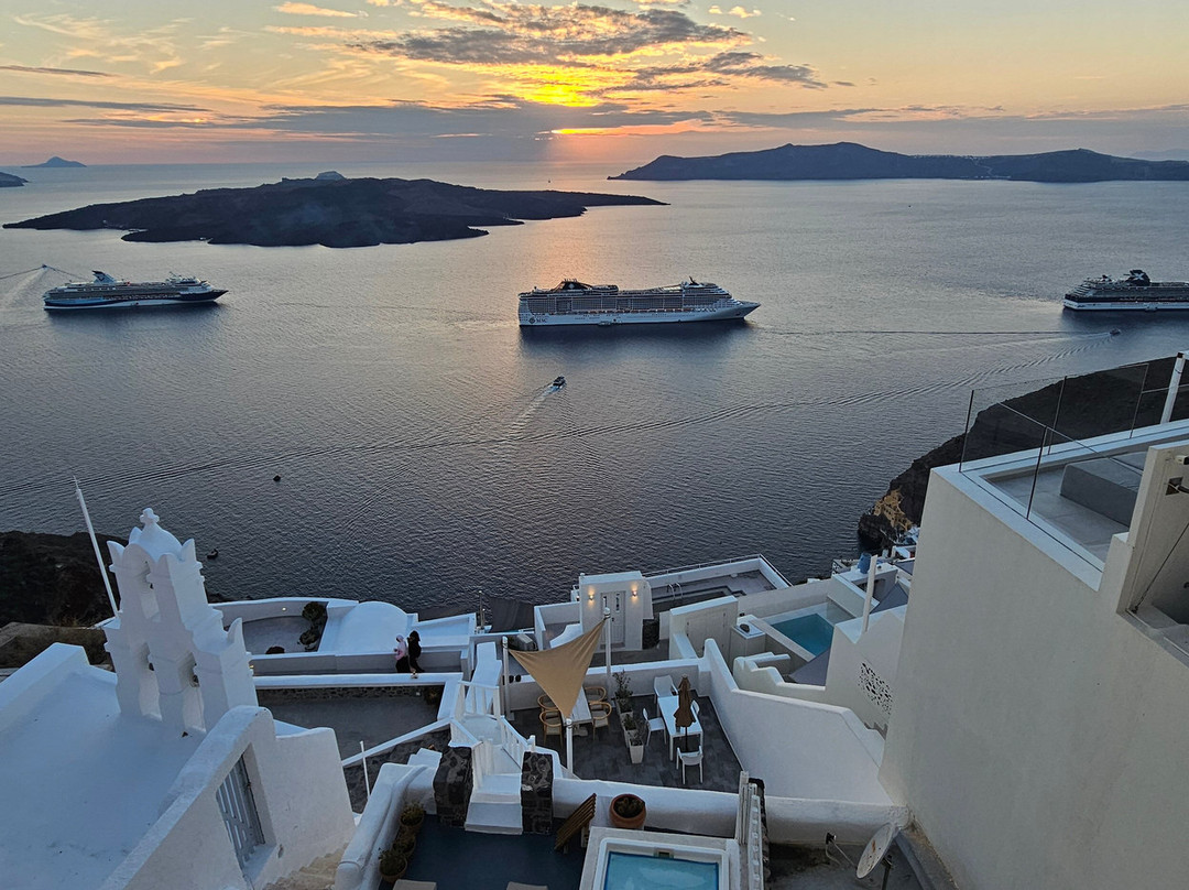 Asha Luxury Suites主图