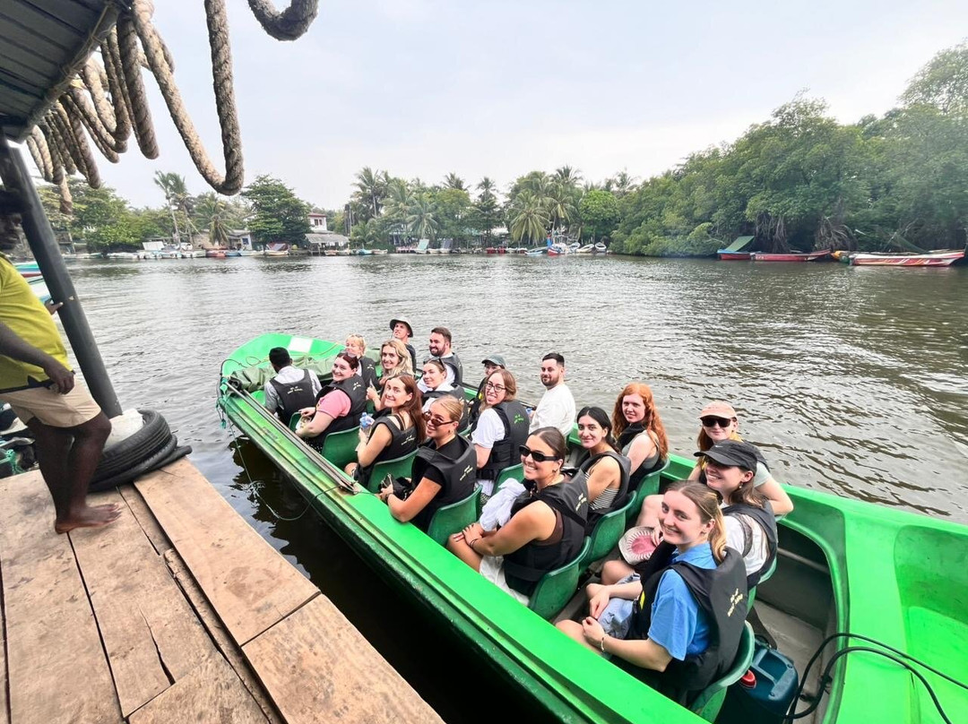 Lanka Safe Tours-科伦坡必去景点